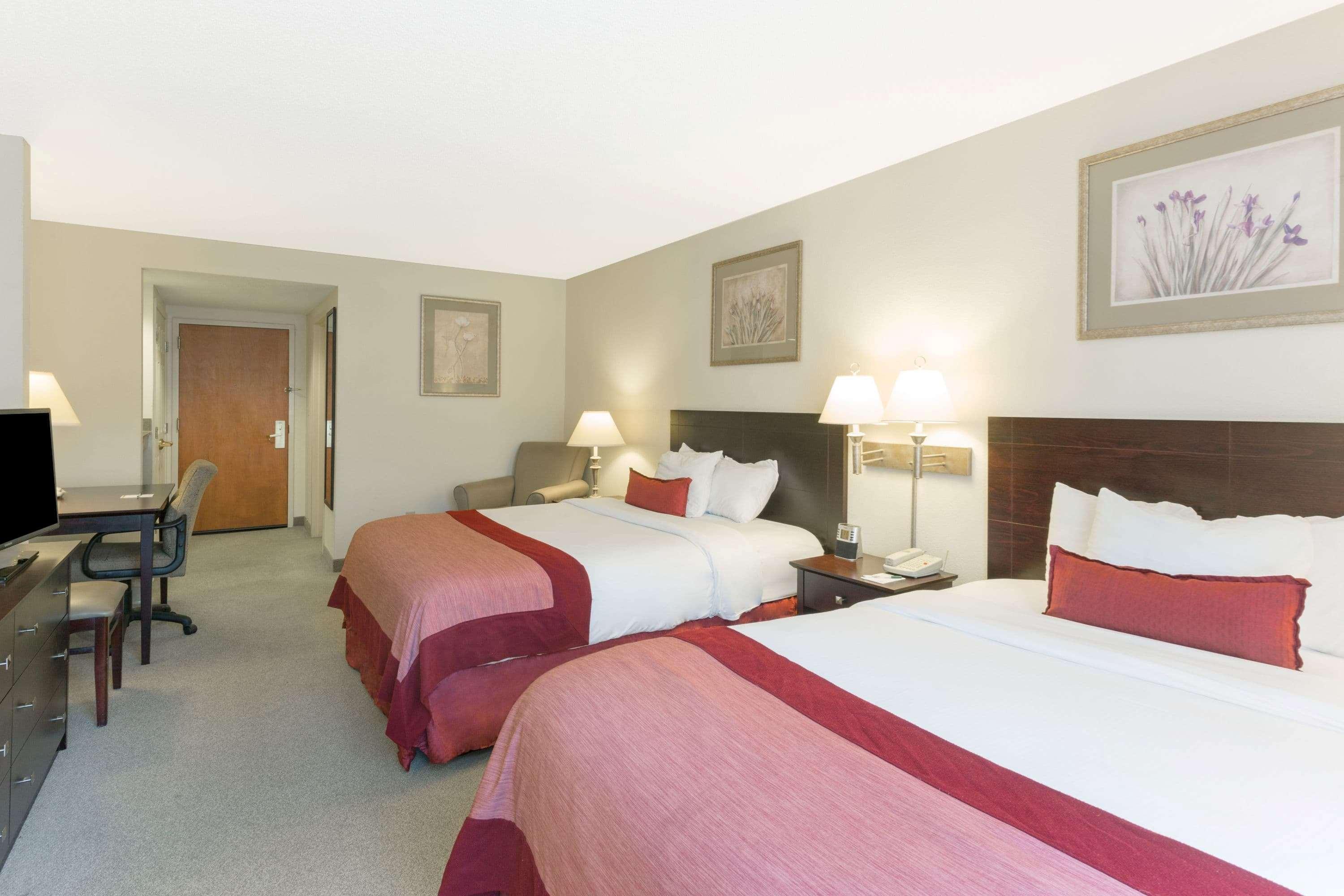 Spark By Hilton Tupelo Exterior photo